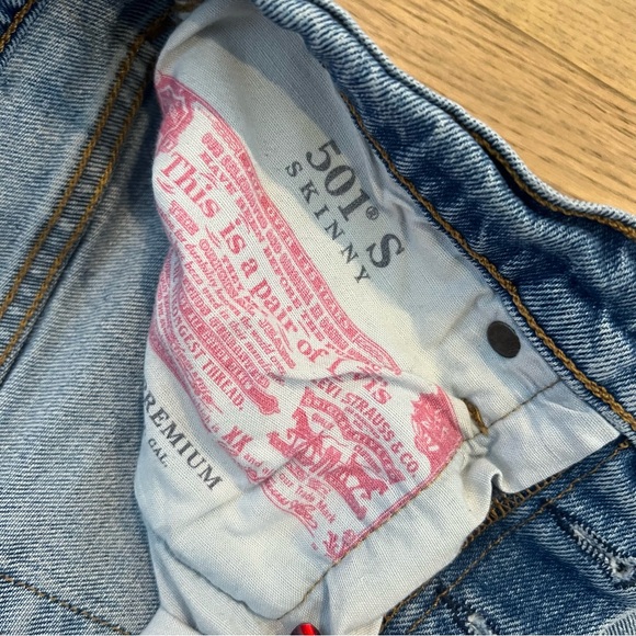 Women’s Levi Premium 501 S Skinny Jeans - Picture 9 of 10